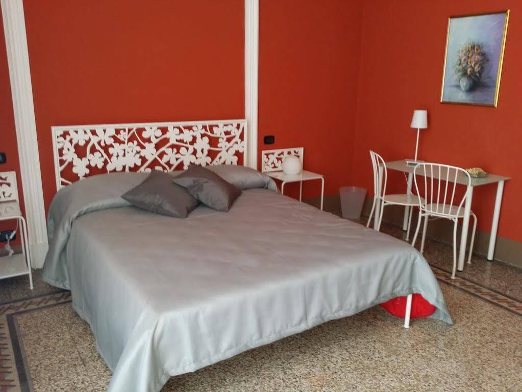 B&B Nel Cuore Di 카타니아 외부 사진